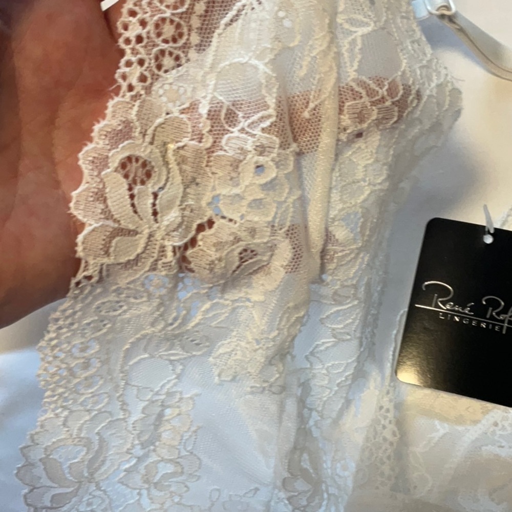 NWT Ladies René Rofé White Lace Halter Backless Bodysuit Sz. S/M Bridal - Picture 6 of 14